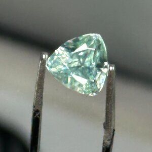 Sparkling Trillion Green Diamond